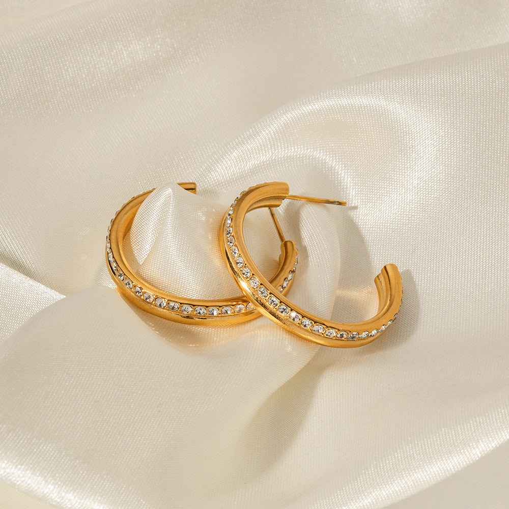 18K Gold Dazzling Hoop Earrings with Diamonds
