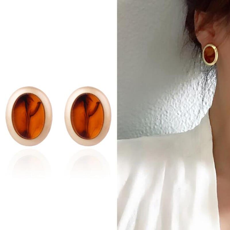 Vintage Gold Classic Earrings