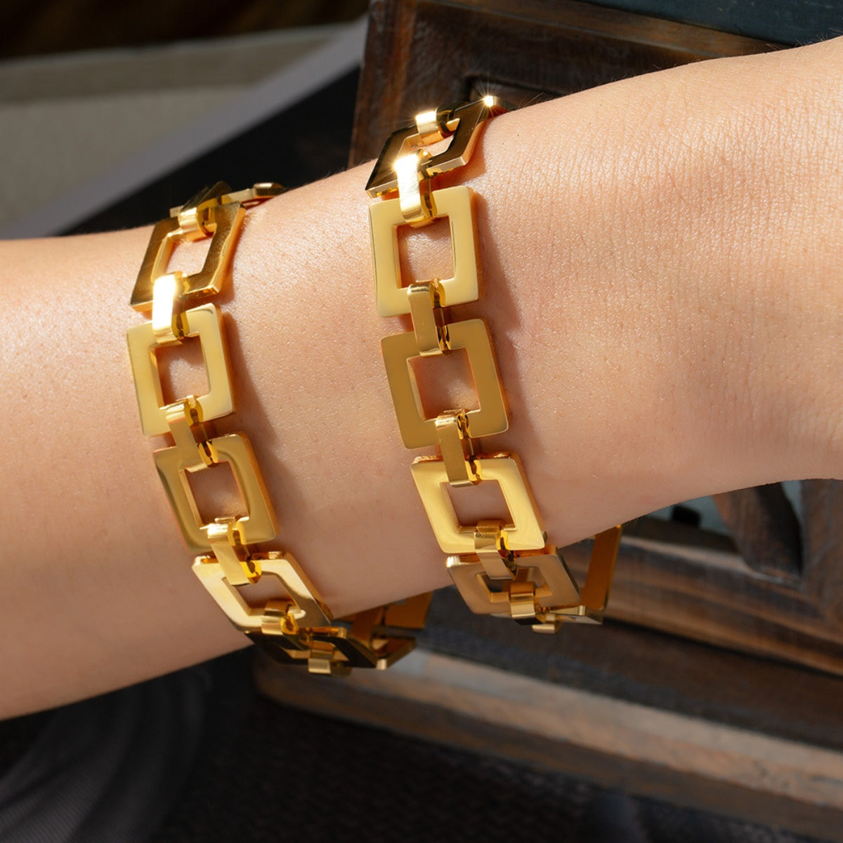 Gold Hollow Square Bracelet