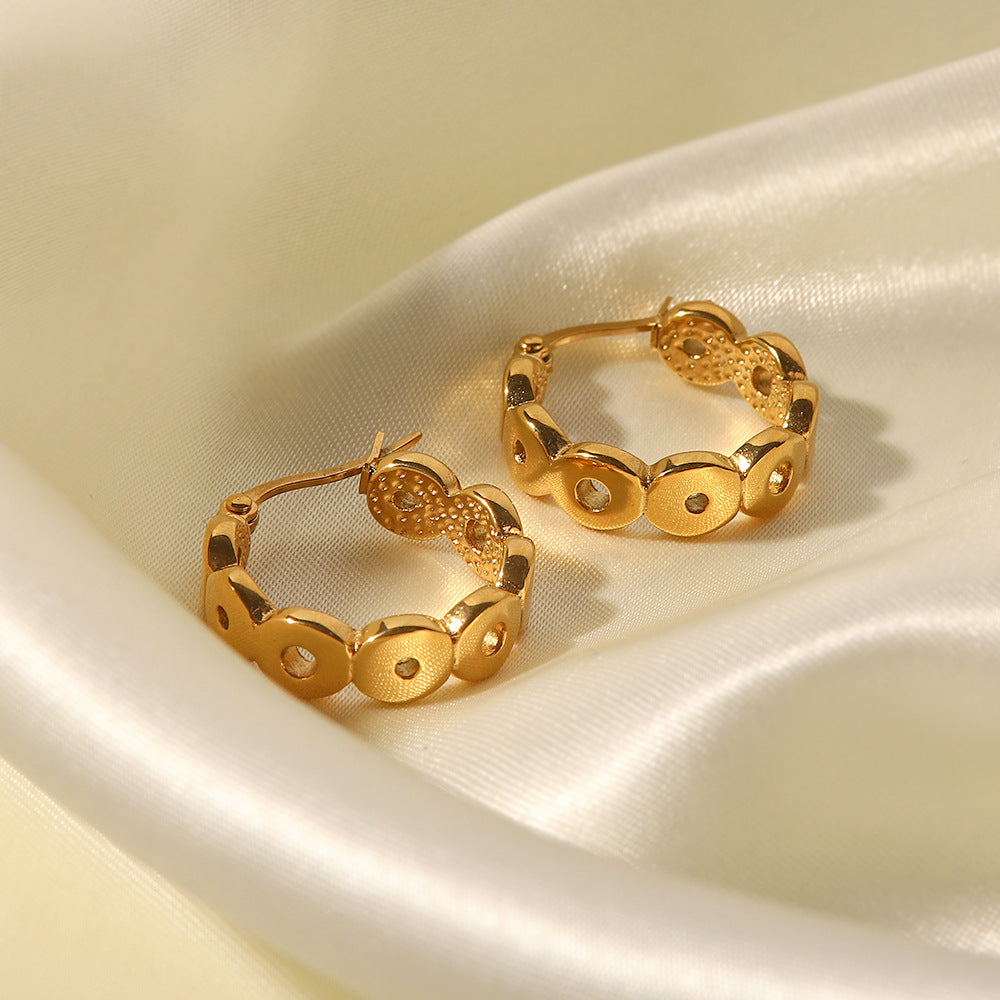 Simple circle Gold Earrings