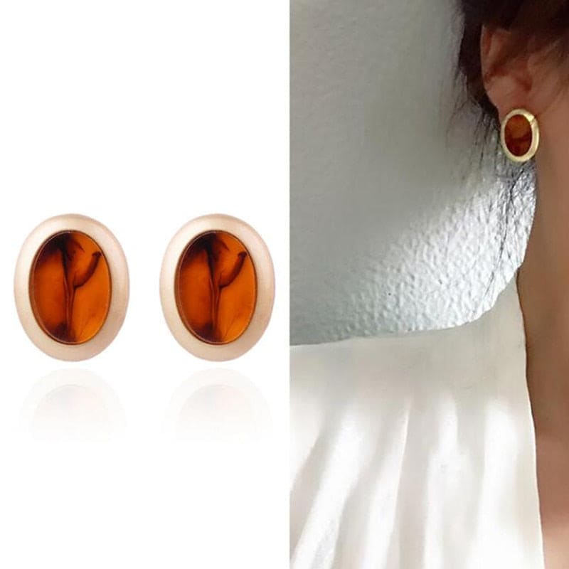 Vintage Gold Classic Earrings