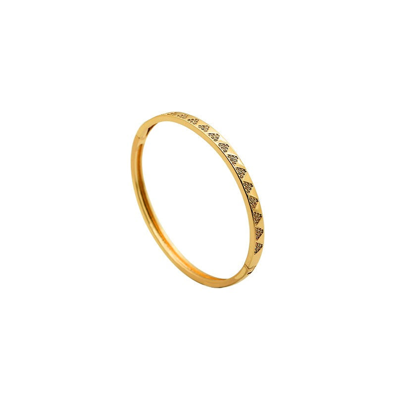 Gold Heart Bracelet