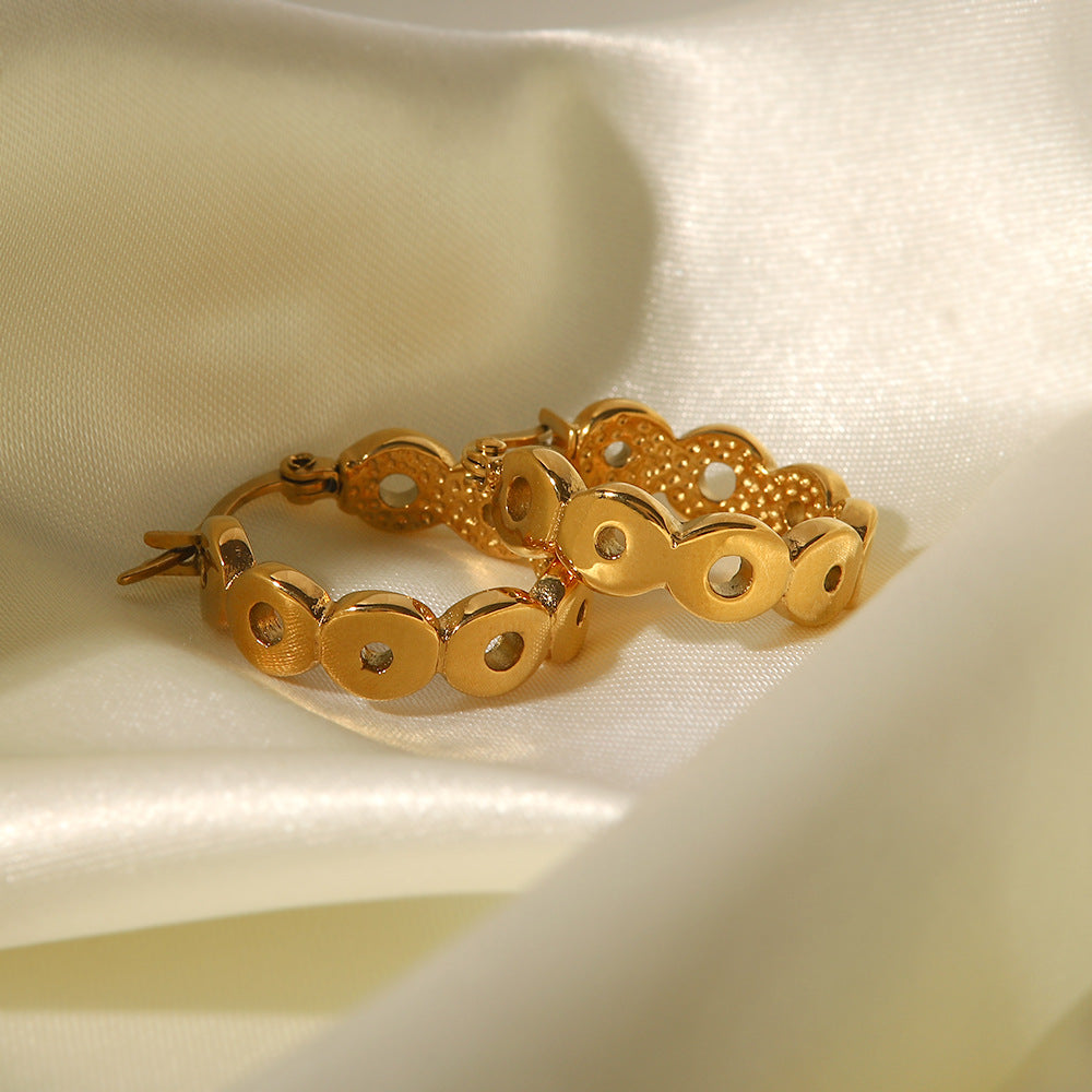 Simple circle Gold Earrings