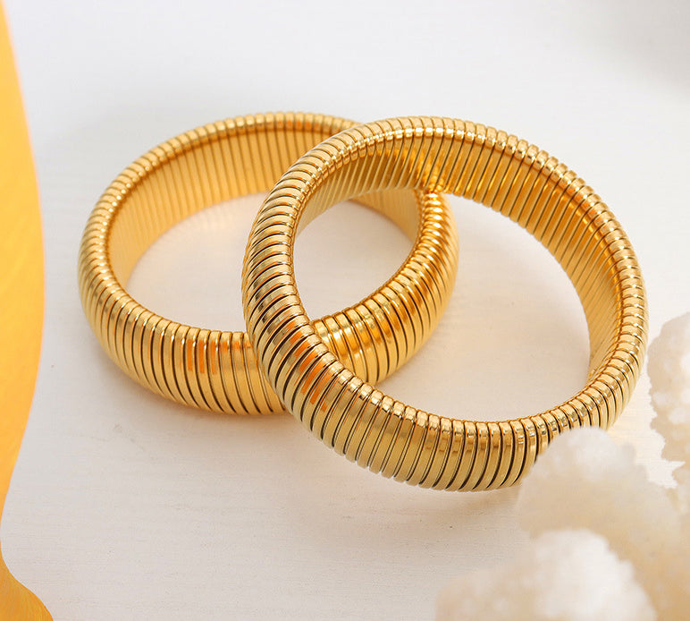 18K Gold Trendy Wide Style Bracelet