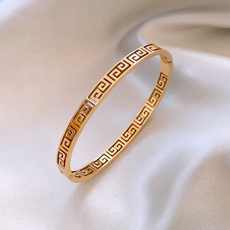 Women Live Life Bracelet