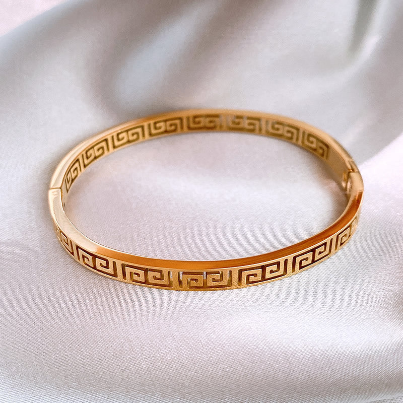 Women Live Life Bracelet