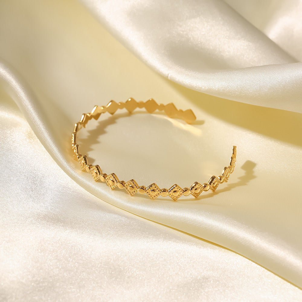 Open Antique Design Bracelet