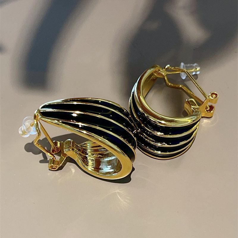 Drip C-Ring Elegant Earrings