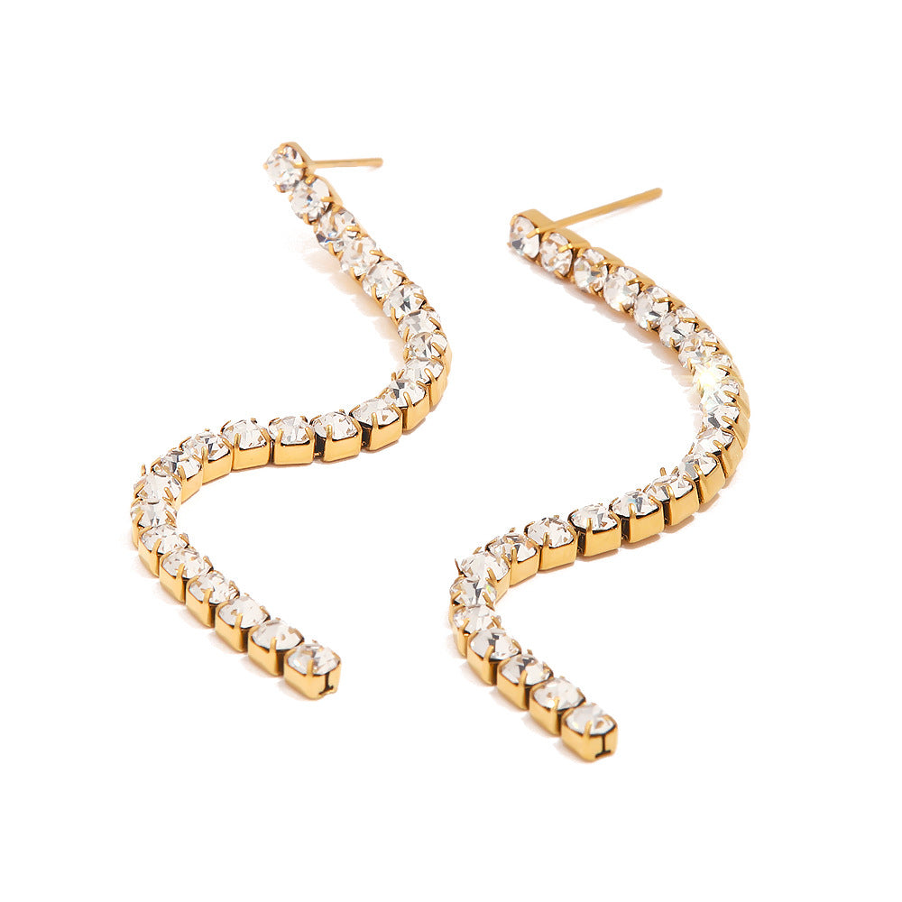 18K Gold Exquisite Dazzling Diamond Earrings