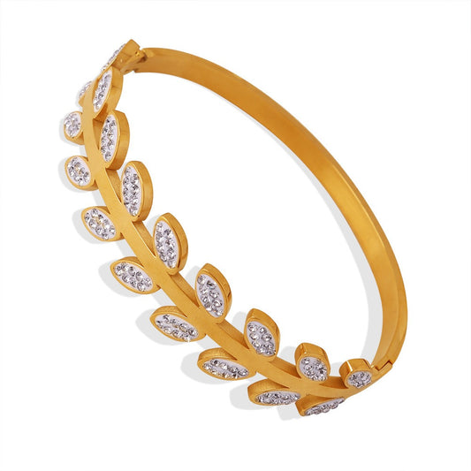 18K Gold Luxury Leaf-shaped Diamond Jewelry