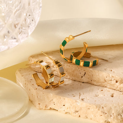 18k Gold C Shape Bamboo Earrings