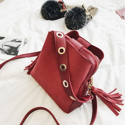 Bucket Bag Witn Tassel