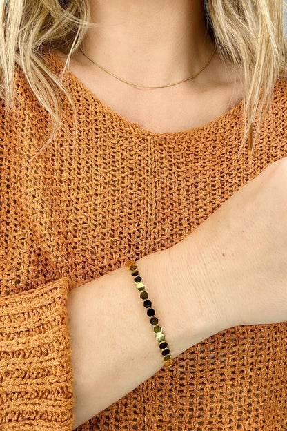 Hexagon-Shaped 18K Gold Bangle