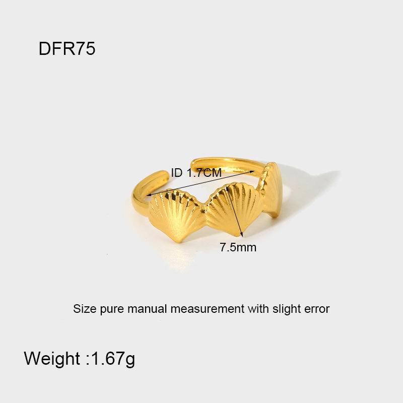 18K Gold Scallop Open Ring