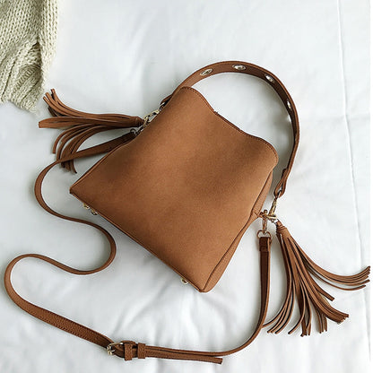 Bucket Bag Witn Tassel